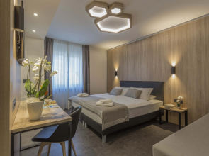 Tourist Hotel