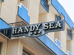 Hotel Handy Sea