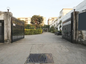 OYO 2855 Hotel Sanskriti Greens