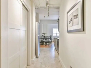 The Executive Loft Walk to Sanford Stadium