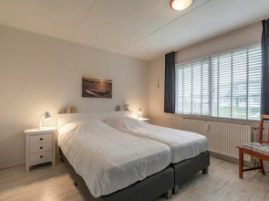 Apartment in Callantsoog Near Beach