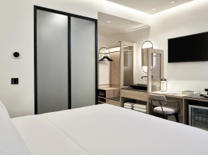 NLH MONASTIRAKI - Neighborhood Lifestyle Hotels