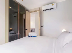 One bedroom Palmetto Condo Karon A 607