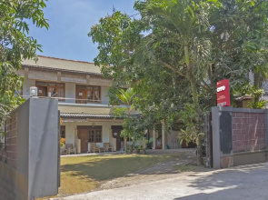 OYO 1449 Cahaya Guest House