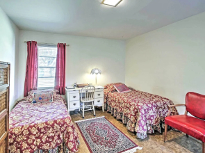 Mid-century Hideaway: Spacious Brownsville Home!