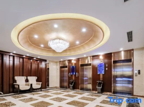 Rizhao Sunrise Yuehai Grand Hotel (Wanpingkou Scenic Area Rizhao Station)