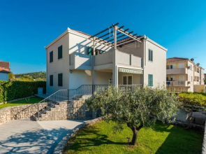Apartment Miljas