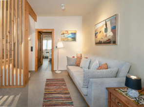 Aloni Villa with 180° SeaView, Private Pool & BBQ, 2km from Beach