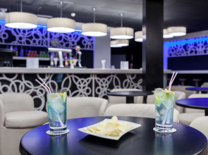 Playaolid Suites & Apartments