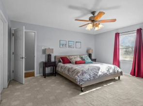 Otter Banks Retreat 3 Bedroom Home by RedAwning