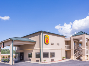 Days Inn By Wyndham Greensboro Nc