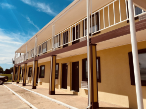 Premier Inn & Suites