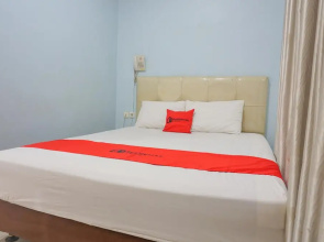 Residences by RedDoorz Syariah @ Buah Batu