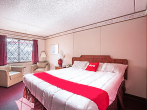 OYO Hotel Windmill Branson