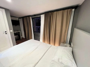 Отель Gokotta Suite