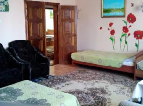 Guest house on Solnechnyi pereulok 2