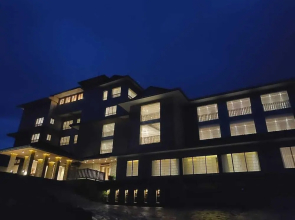 Sarangkot Mountain Lodge