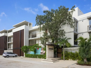 Fantastic Stylish 2BR Apartment La Veleta Swimming Pool Hammocks Terrace