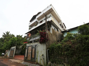 OYO 9263 Home Breezy 2 BHK Stuart Hill