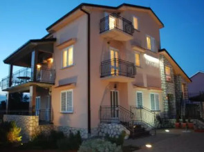 Apartments Villa Antonia