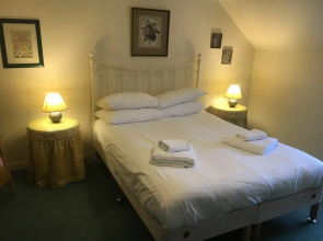Loch Ness Cottages