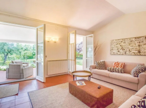 Stunning Home in Fano -pu- With 2 Bedrooms, Jacuzzi and Wifi
