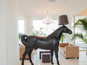 Vrissiana Boutique Beach Hotel