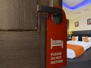 Sunrise Inn by OYO Rooms