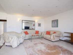 FM Economy 3-BDR Apartment - Spacious Lozenetz Area