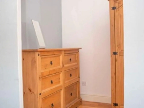 Plush Holiday Home in Gloucester With Garden Near Museum