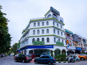 S Hotel