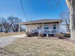 Pet-friendly Home w/ Fenced Yard: 'cozy in Casey'
