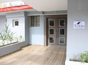 Cate House And Apartment