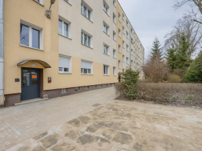 Ludwiki Apartment Warsaw Wola by Renters