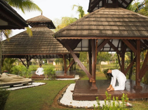 Radisson Plaza Resort & Spa