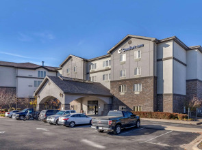 Comfort Inn Bentonville - Crystal Bridges