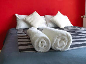 Happy Guest Apart 36