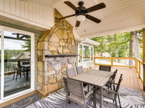 Lakefront Home w/ Private Dock in Sunrise Beach!