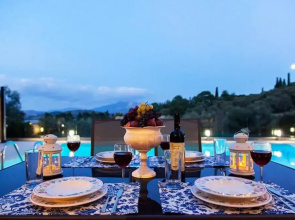 Villa Manos in Ligia