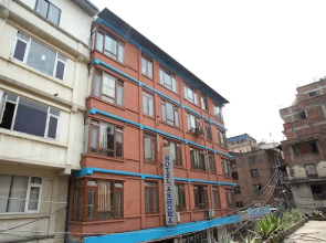 SPOT ON 383 Hotel Himalayan Ashoka