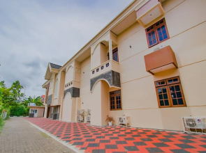 OYO 3909 Arg Guest House Syariah