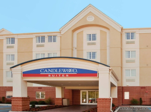 Candlewood Suites Virginia Beach Town Center by IHG