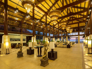 Golden Sand Resort & Spa