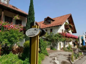 2NEUMAYR