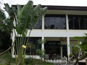 Twin Villas Apartment and Swimming Pool