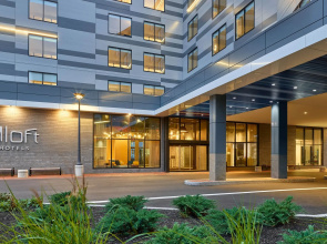 Aloft Portland Downtown Waterfront ME