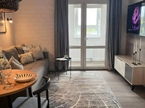 SunSet (СанСет) на улице Героя Советского Союза Аристархова