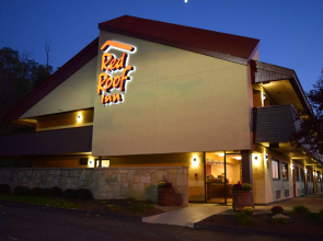 Red Roof Inn St Clairsville - Wheeling West