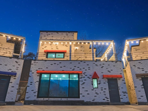 Gapyeong Ddel Poolvilla