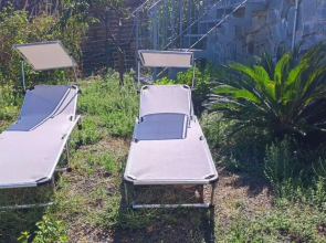 Victor house 011017-LT-0824 with private parking